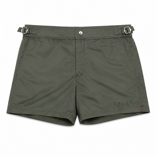 XPLCT STUDIOS Monaco Swim Short Army Green – Short de Bain Premium Homme