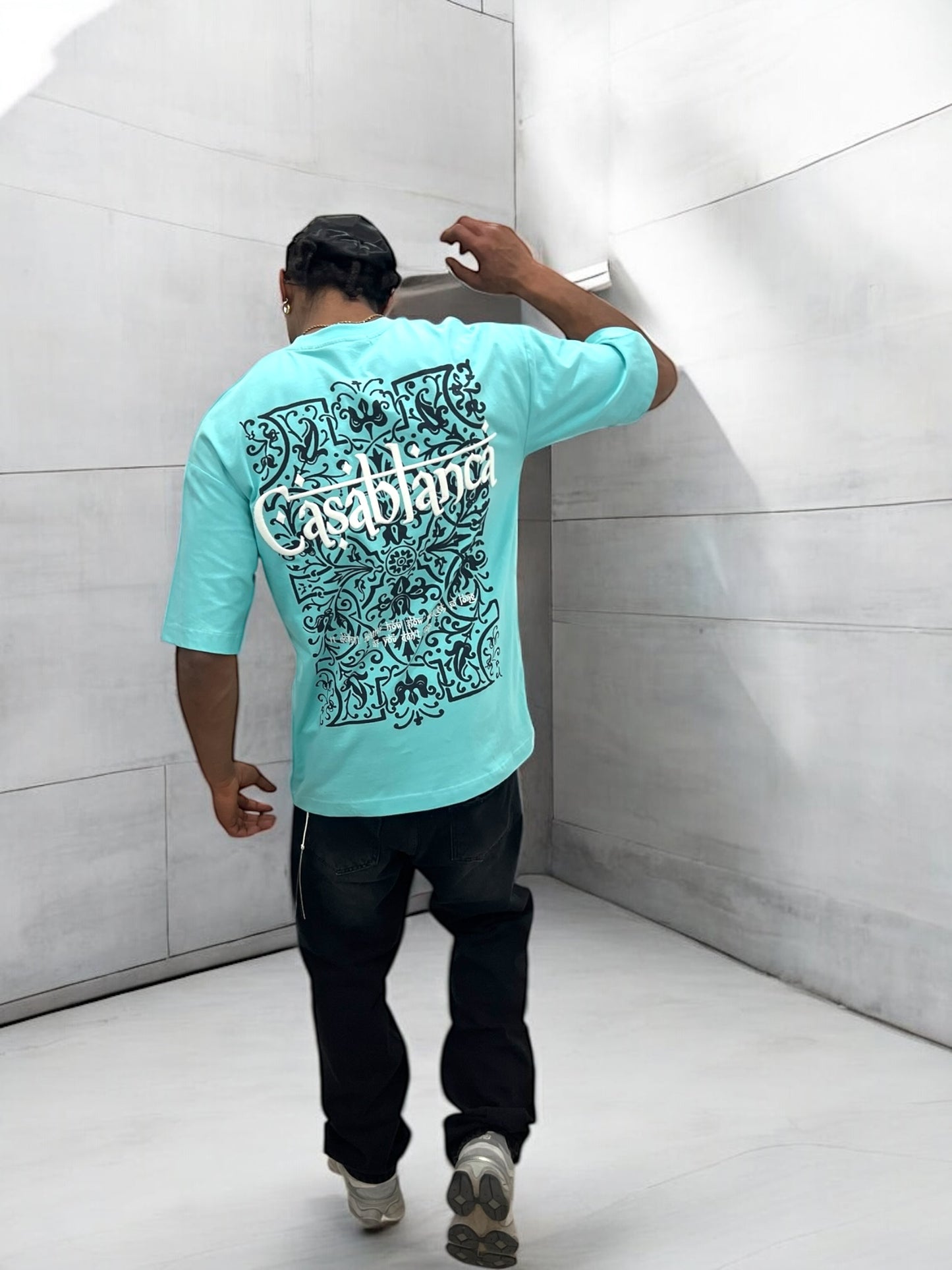 T-shirt ‘’CASABLANCA’’ brodé - bleu sarcelle clair
