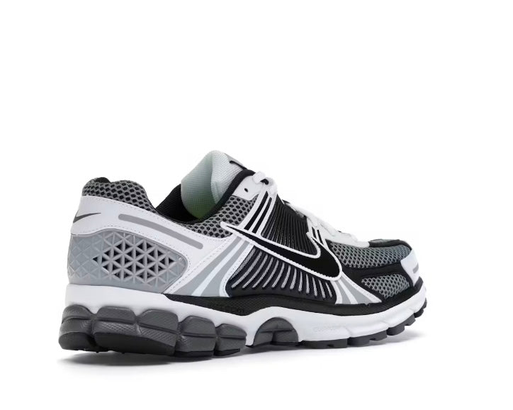 Nike zoom vomero 5 se sp grey/black