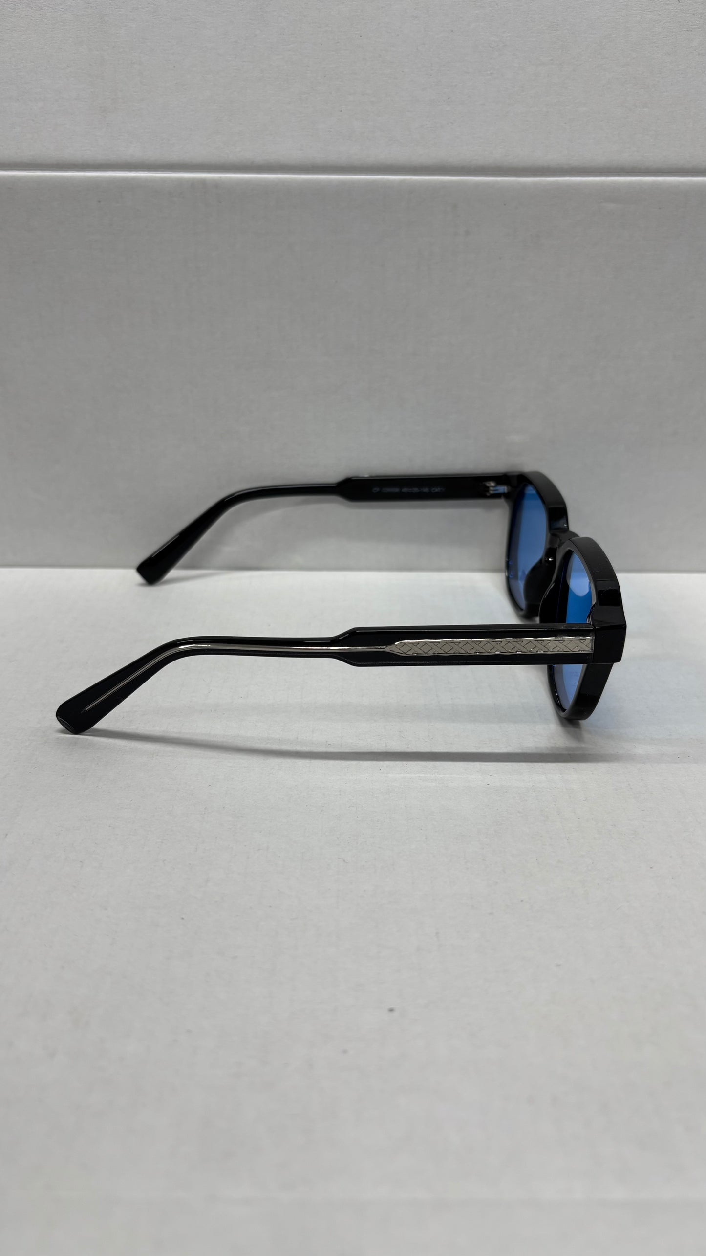 Lunettes 100% UV PROTECTION - bleu noir argent