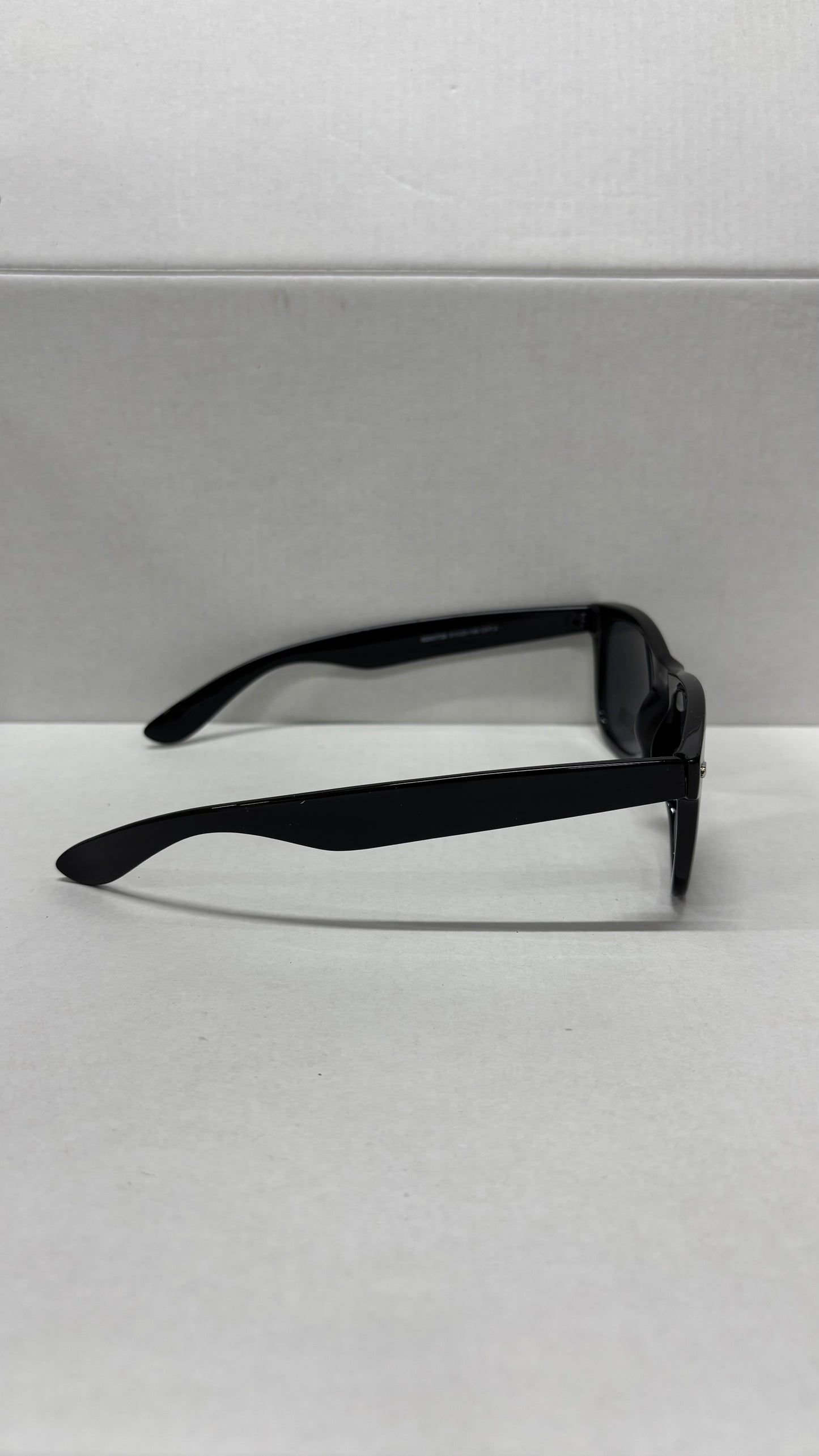 Lunettes 100% UV PROTECTION - anthracite noir brillant