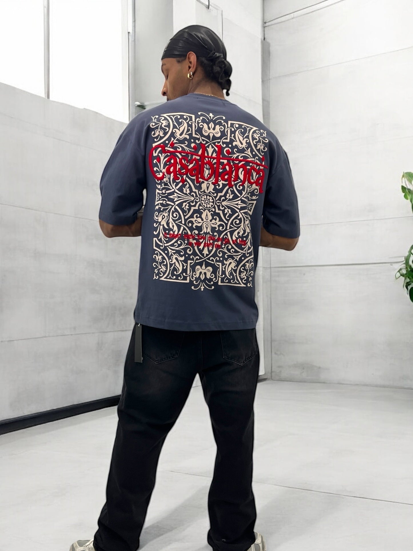 T-shirt ‘’CASABLANCA’’ brodé - bleu ardoise foncé