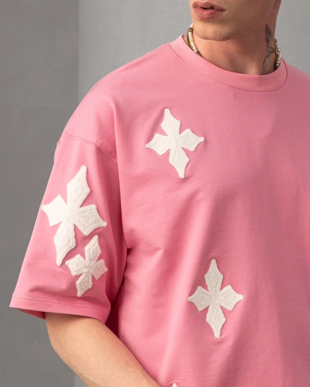 Ensemble Oversize Brodé – Patch Croix Blanche ( Rose )