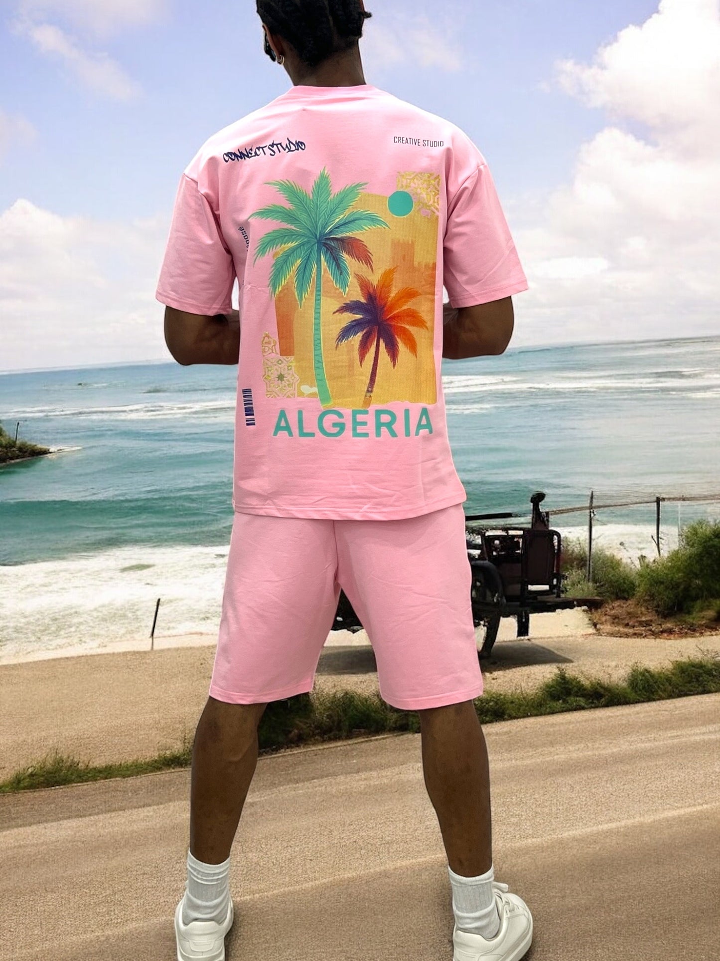 Ensemble ALGERIA Tropical – T-shirt + Short Unisexe (Palmiers)
- Rose
