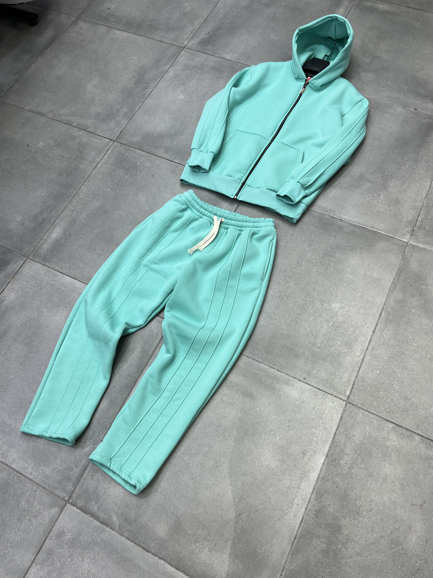 Ensemble Survêtement Vert Menthe Unisexe – Hoodie Zippé + Pantalon Relax – Look Frais & Confortable