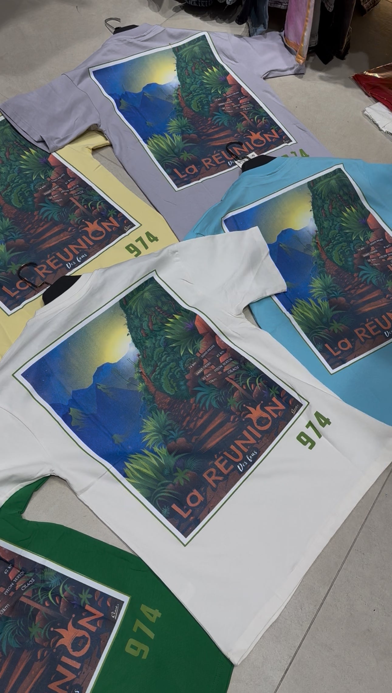 T-shirt "La Réunion 974" - JAUNE PASTEL