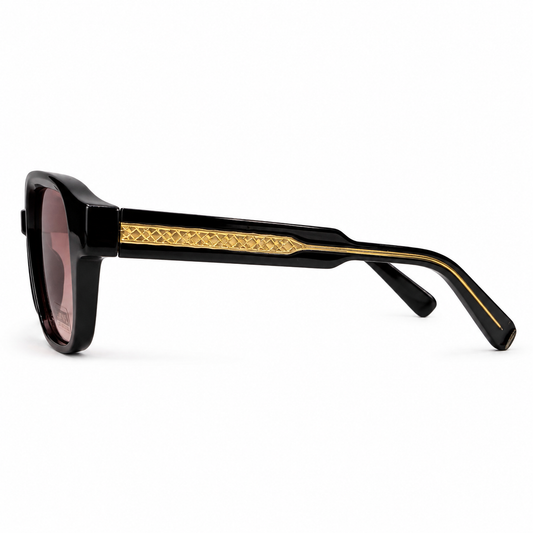 Lunettes de Soleil CP 026698 – Monture Noire, Verres Rose Dégradé UV400 & Baguette Dorée