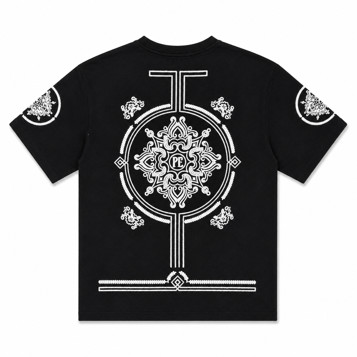 Ensemble Plus Eighteen Noir Brodé Premium – T-shirt & Short Streetwear