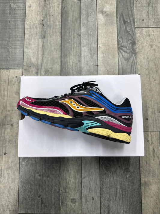 SAUCONY - Exclusivité FOOTLOCKER // Progrid Omni9 Black / Multi  ( S70739-65 )