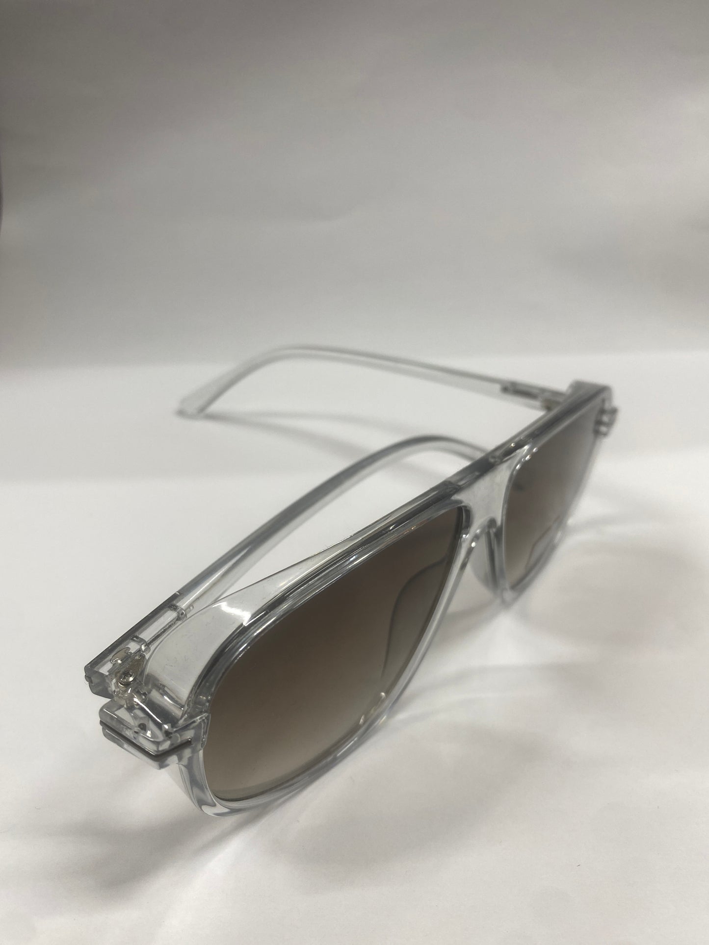 Lunettes de Soleil - 100% UV PROTECTION Teinte Gris beige