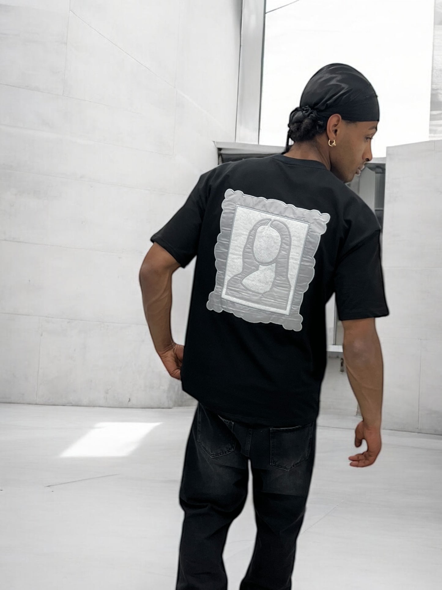 T-shirt Art Class – Mona Stylisée (Noir)