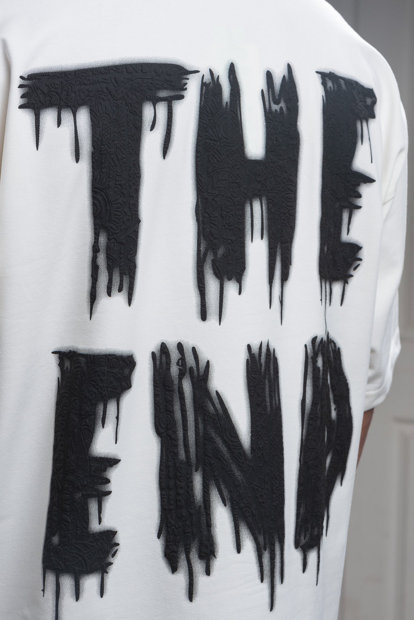 T-SHIRT OVERSIZE, THE END, BLANC  - Spring/Summer 2025