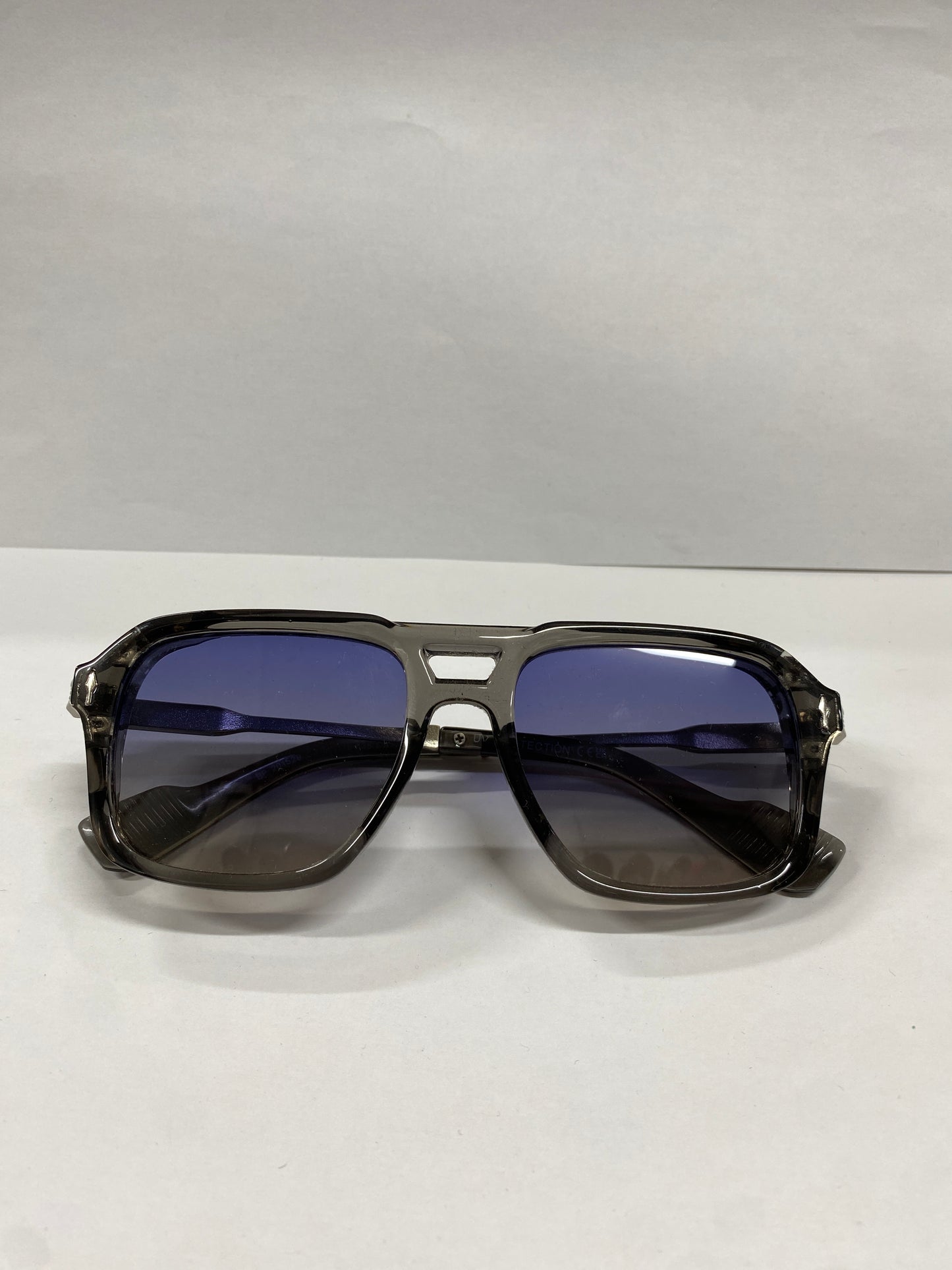 Lunettes de Soleil - 100% POLARIZED Baguette métallique  Teinte dégradé bleu