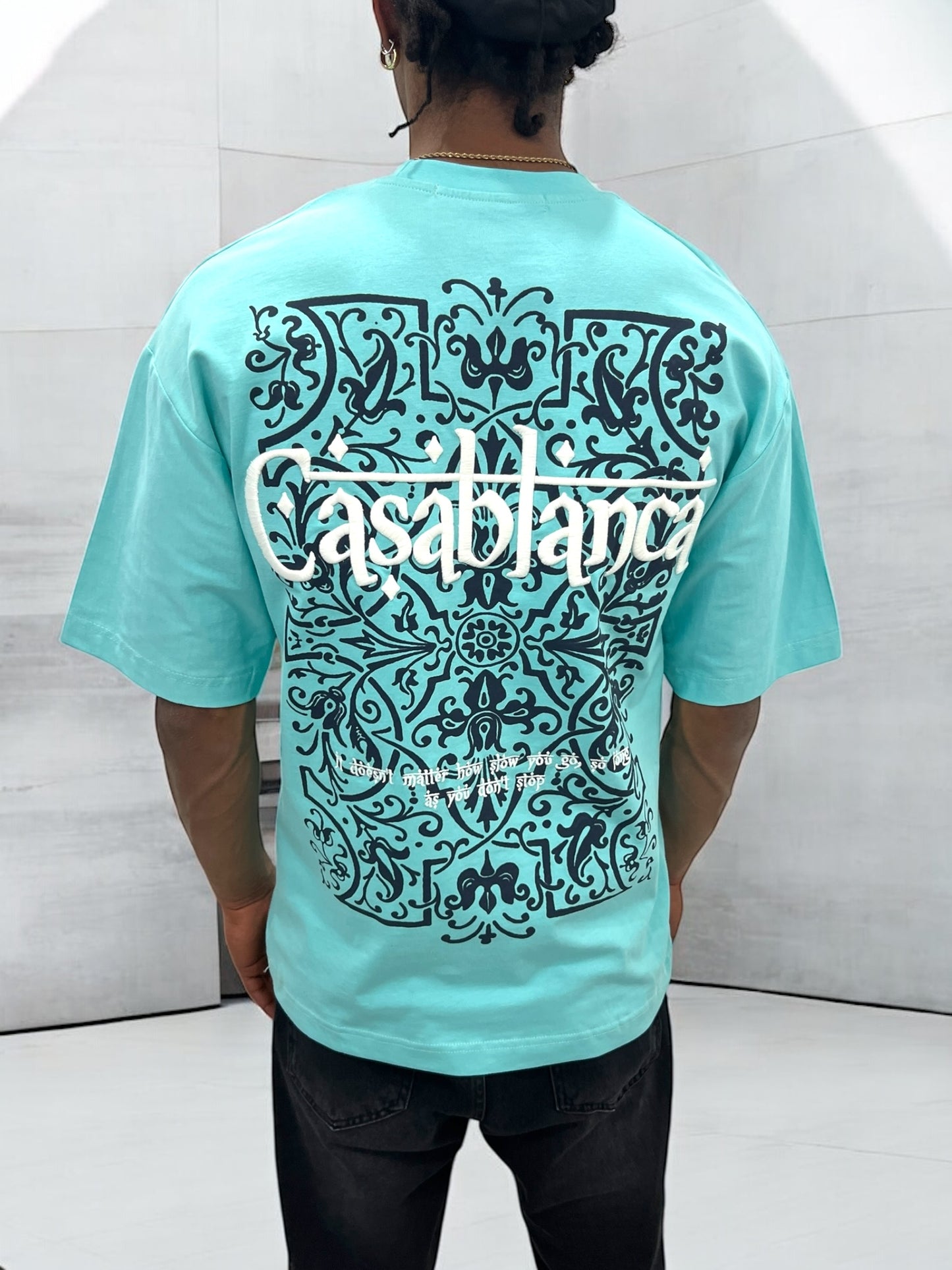 T-shirt ‘’CASABLANCA’’ brodé - bleu sarcelle clair