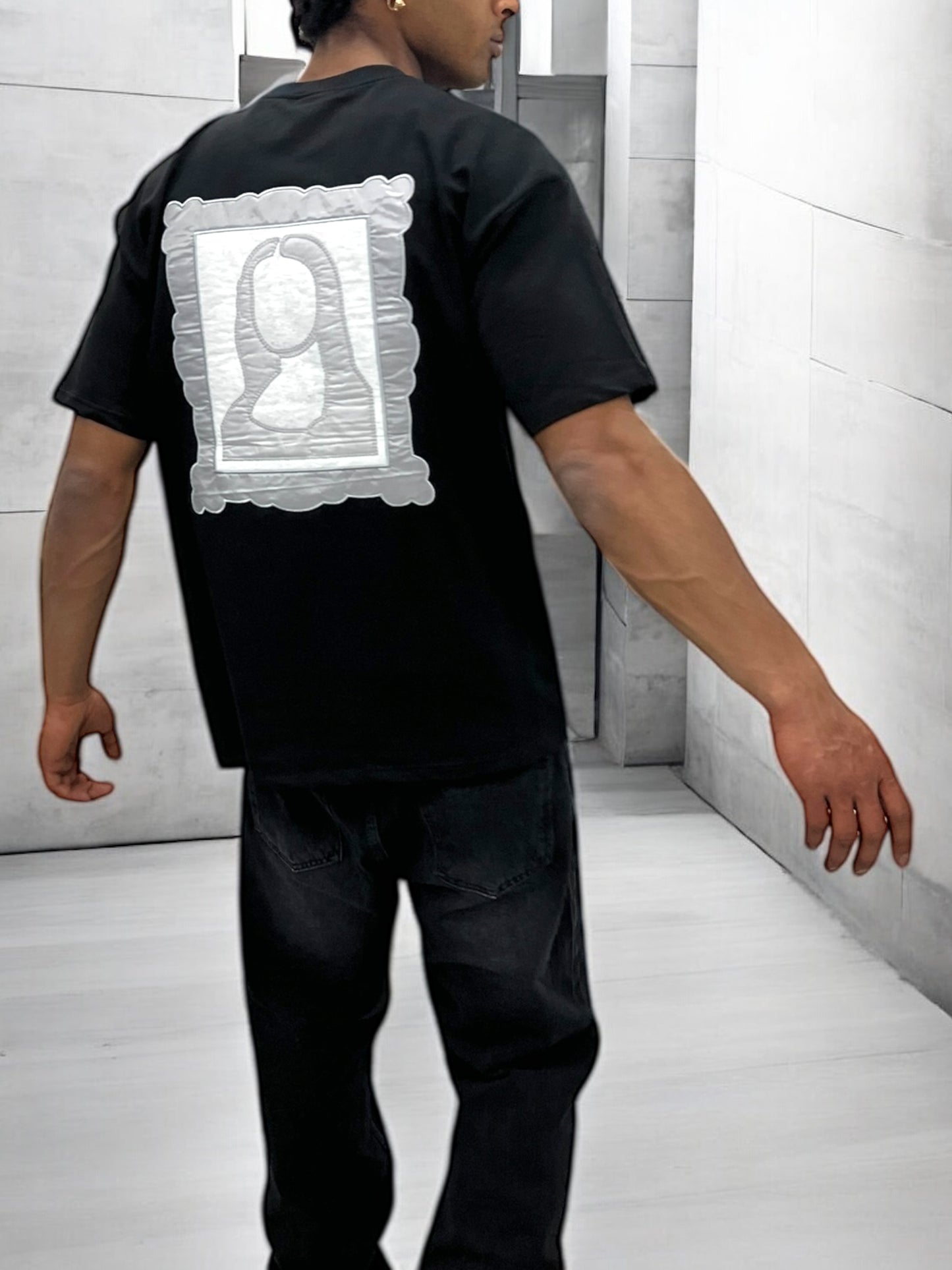 T-shirt Art Class – Mona Stylisée (Noir)