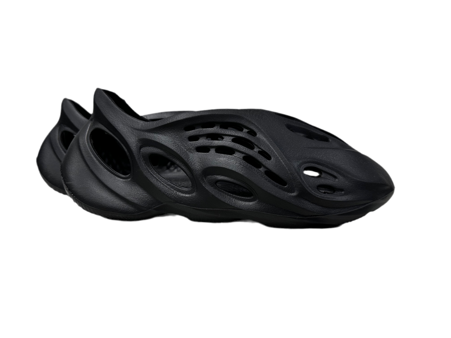 Mules Futuristes Unisexe – Black Foam Style