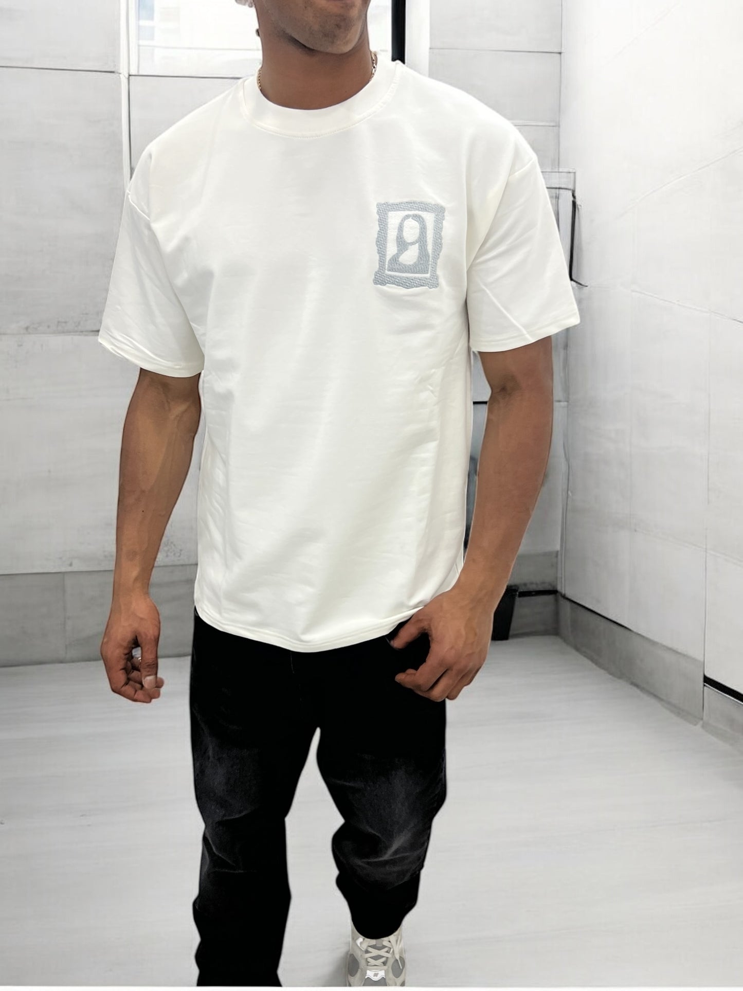 T-shirt Art Class – Mona Stylisée (Noir)