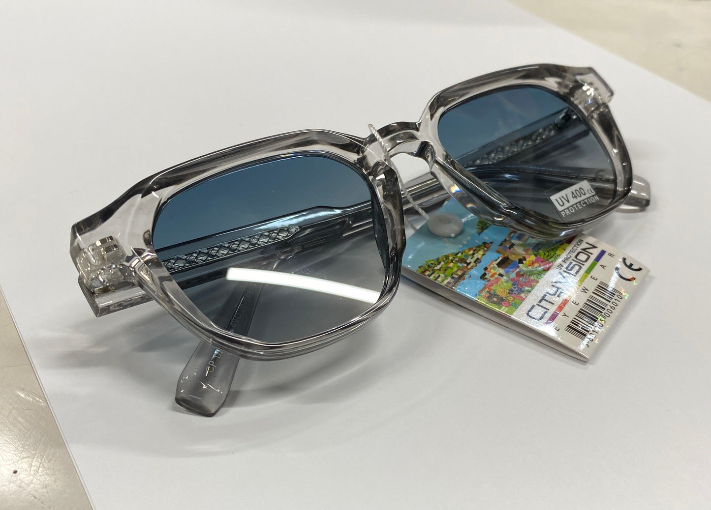 Lunettes de Soleil - 100% UV PROTECTION Teinte dégradé Bleu foncé