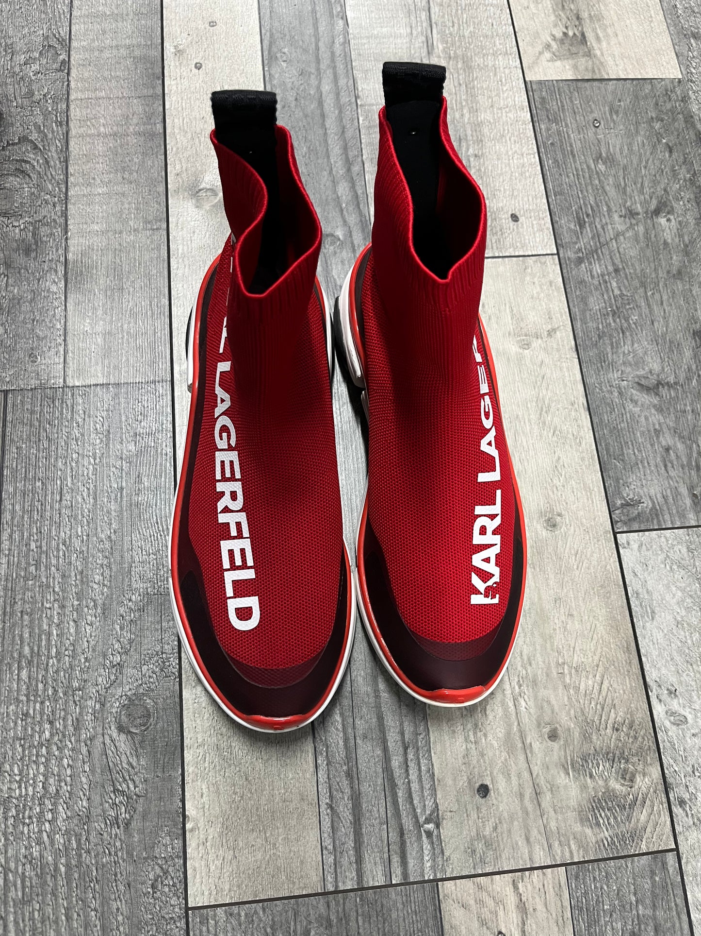 Karl VENTURE Red
