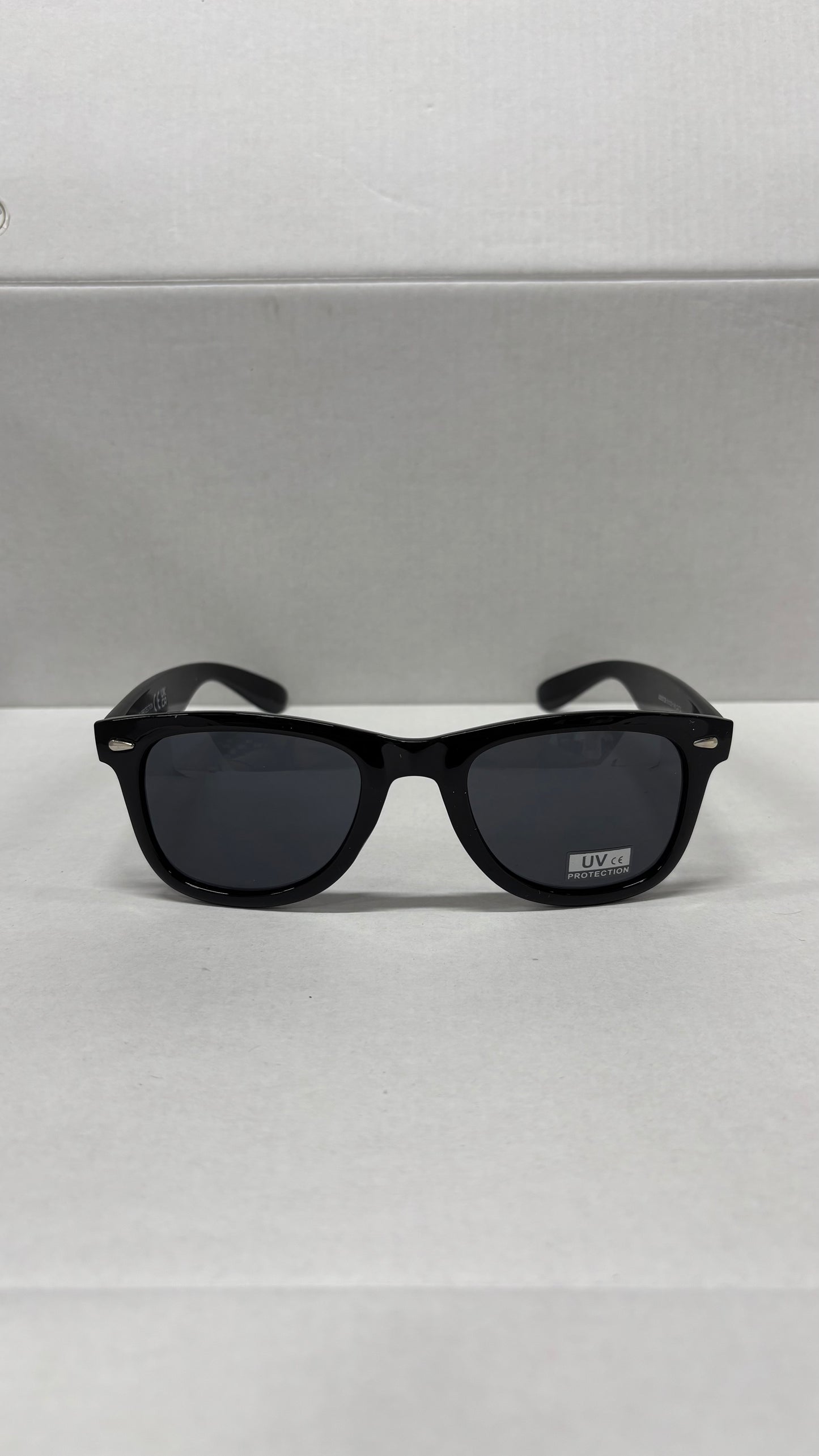 Lunettes 100% UV PROTECTION - anthracite noir brillant