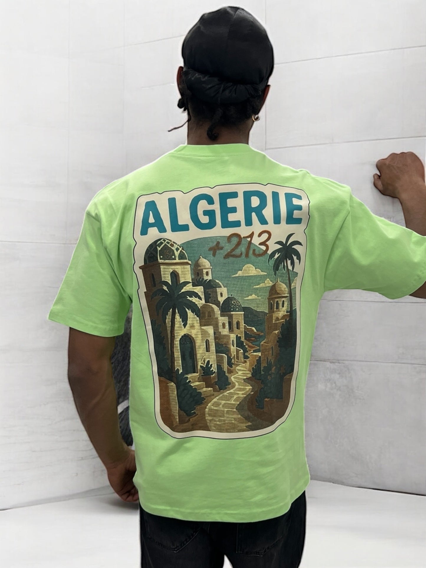 T-shirt “ALGERIE +213” – Visuel Vintage Palais & Palmiers (Vert Fluo)