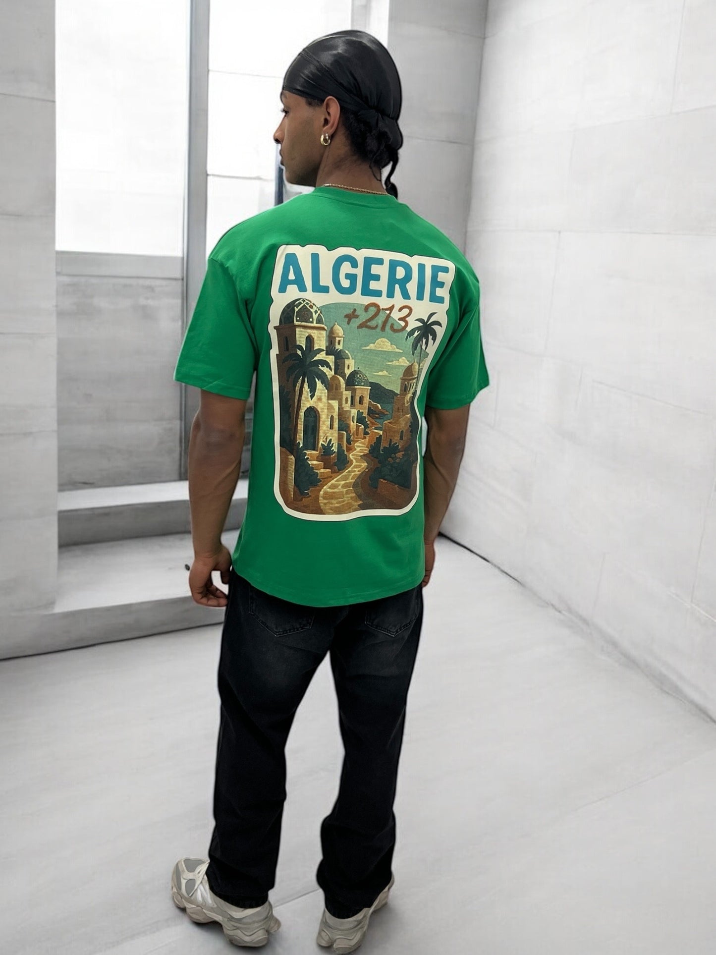 T-shirt “ALGERIE +213” – Visuel Vintage Palais & Palmiers (Vert Foncé)