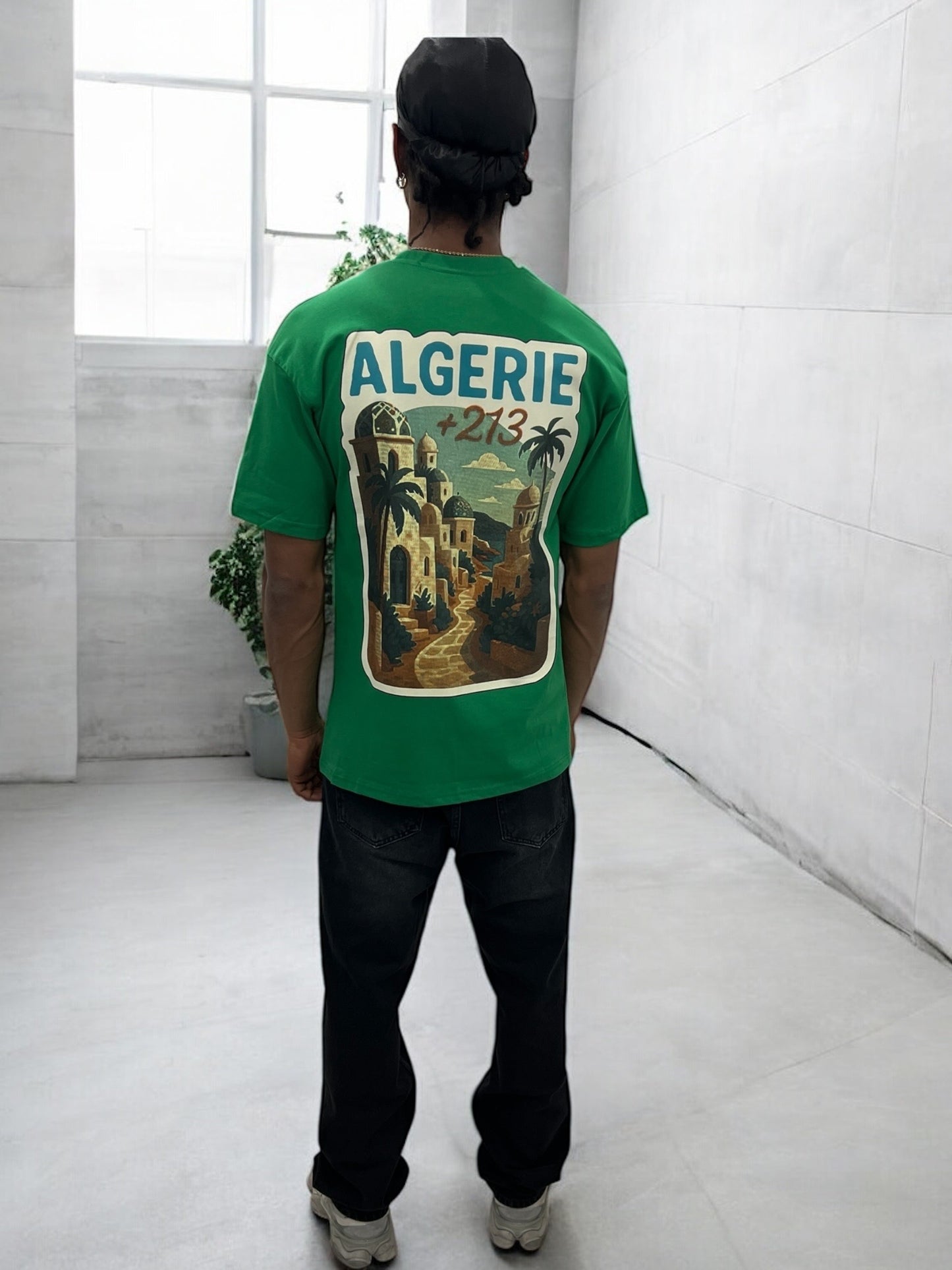 T-shirt “ALGERIE +213” – Visuel Vintage Palais & Palmiers (Vert Foncé)