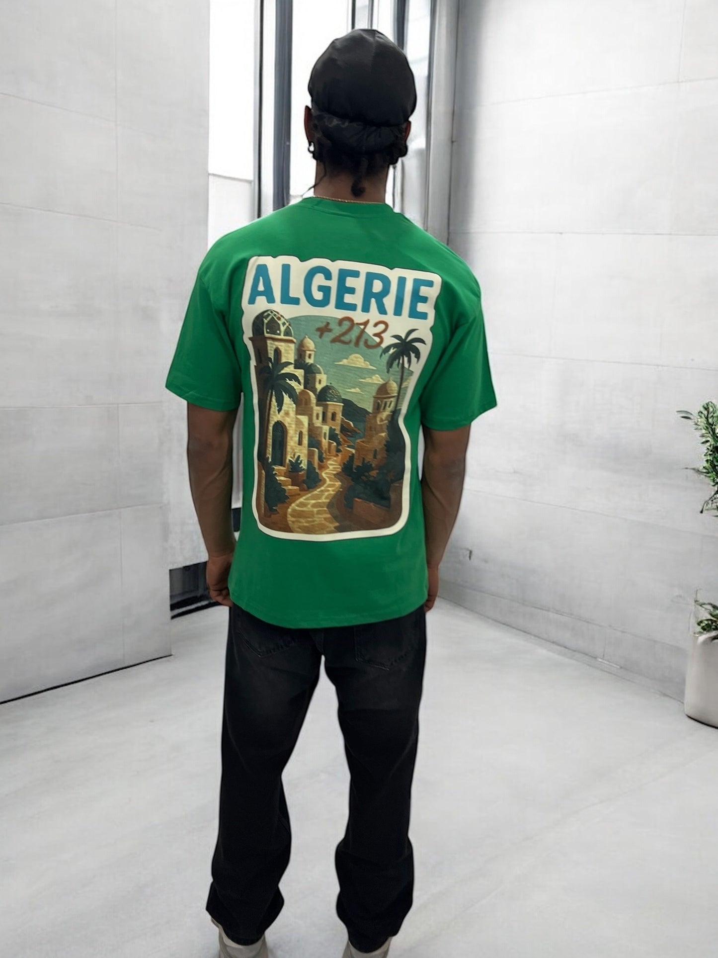 T-shirt “ALGERIE +213” – Visuel Vintage Palais & Palmiers (Vert Foncé)