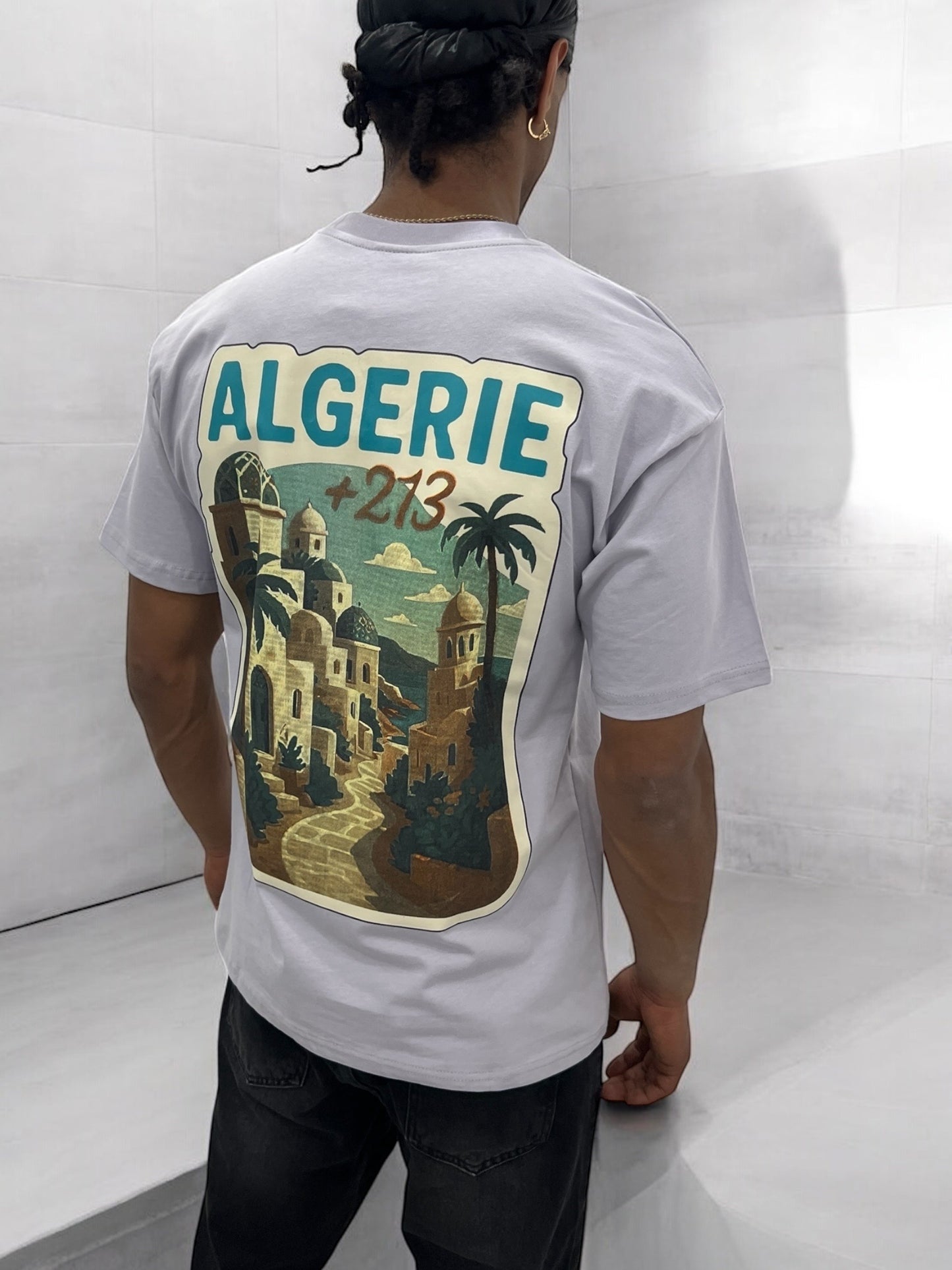 T-shirt “ALGERIE +213” – Visuel Vintage Palais & Palmiers (Gris Perle)