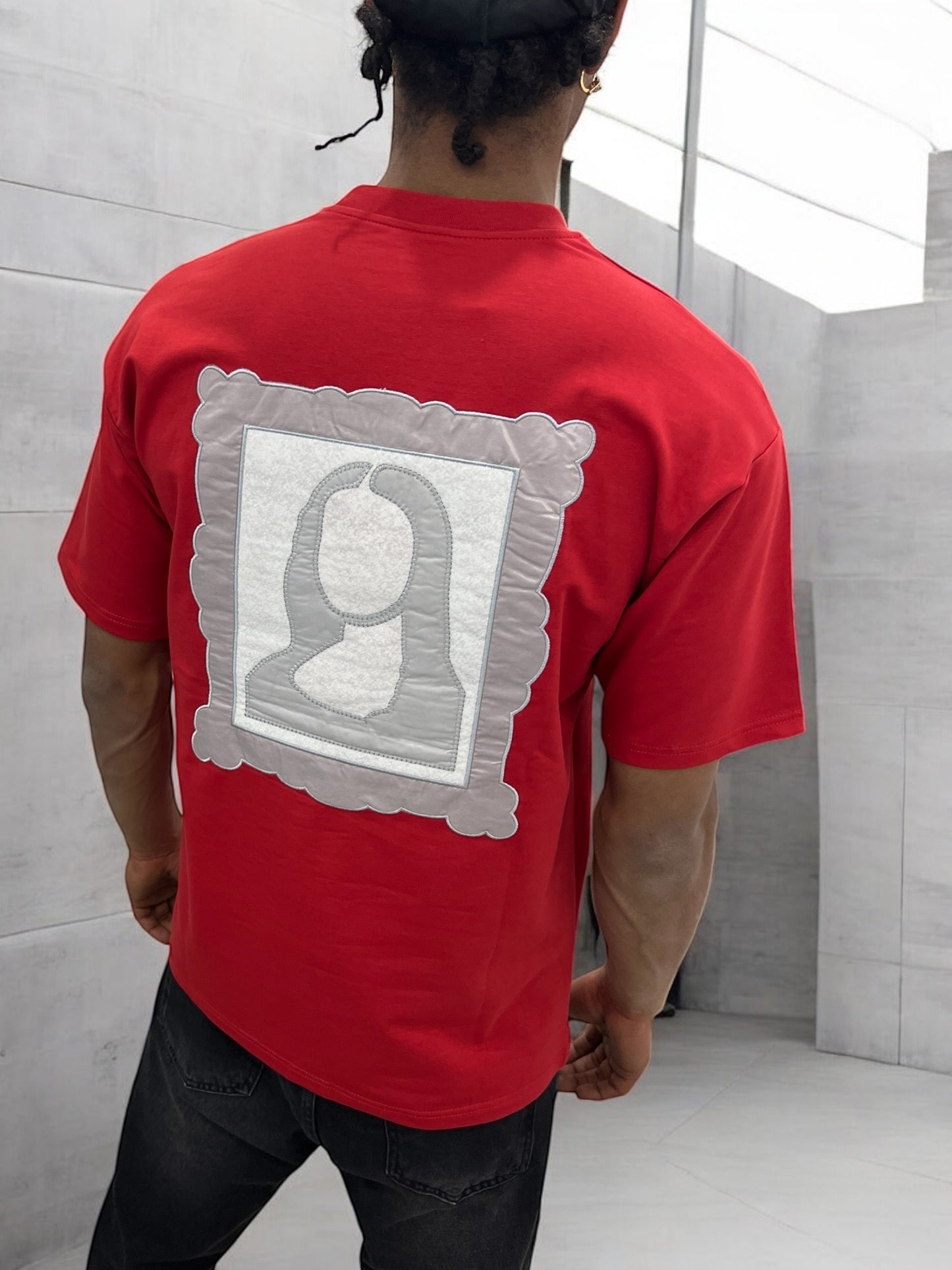 T-shirt Art Class – Mona Stylisée (Rouge)