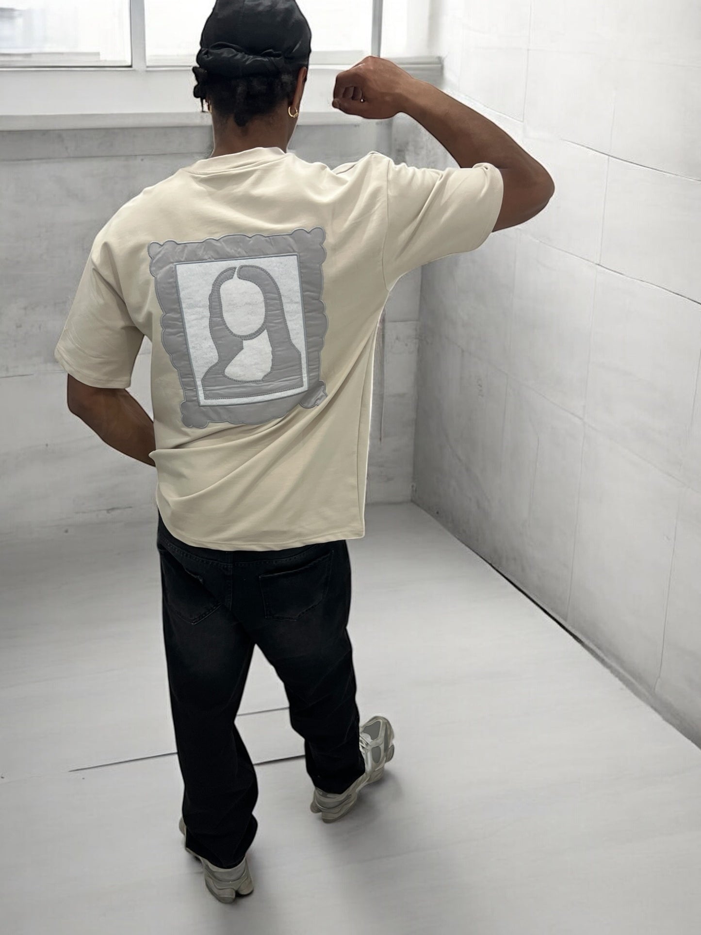 T-shirt Art Class – Mona Stylisée (Beige)