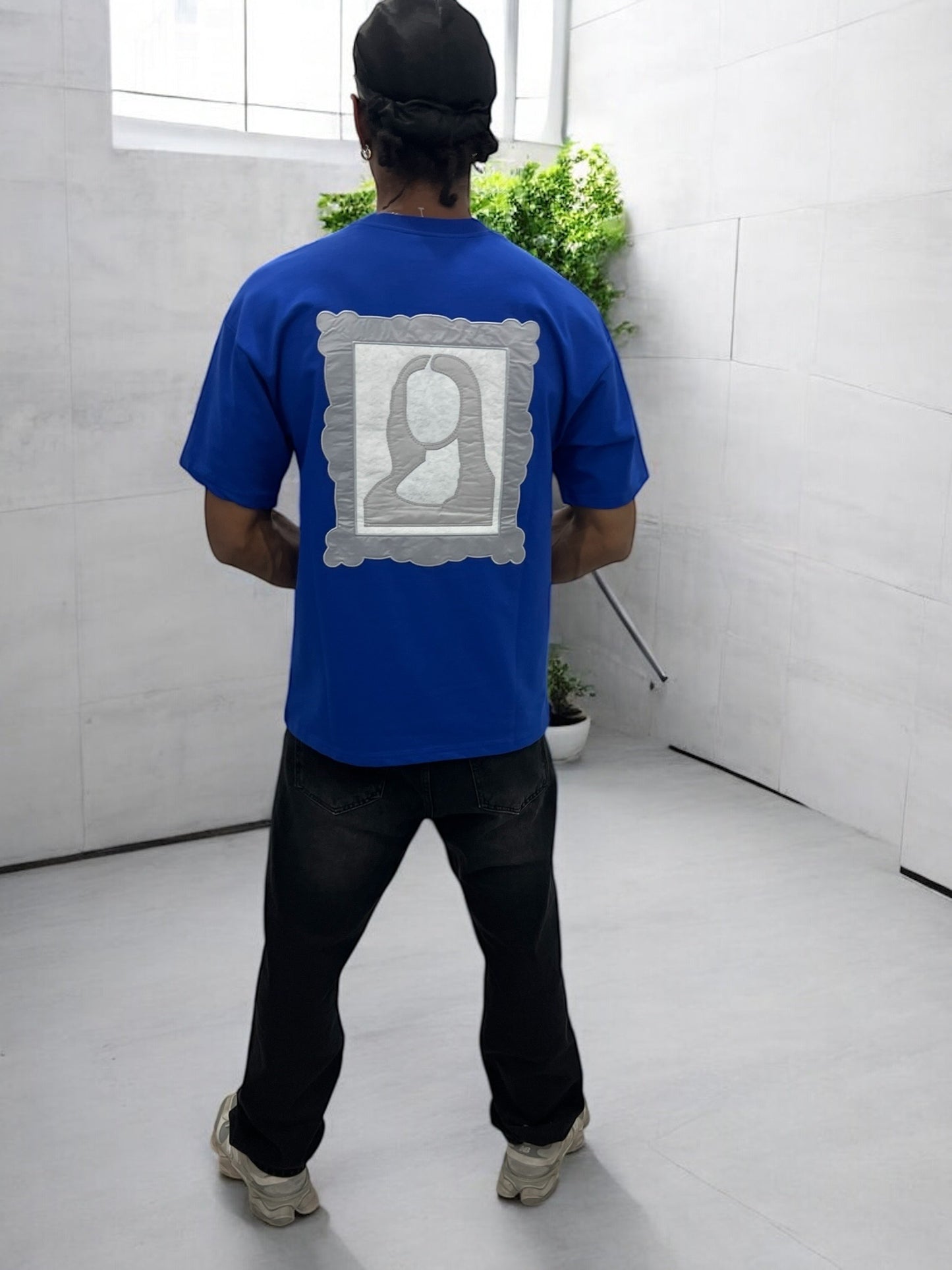T-shirt Art Class – Mona Stylisée (Bleu Roi)