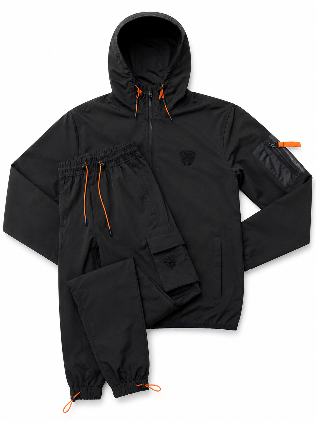Ensemble Technique Cargo Noir – Veste Coupe-Vent & Pantalon – Détails Orange
