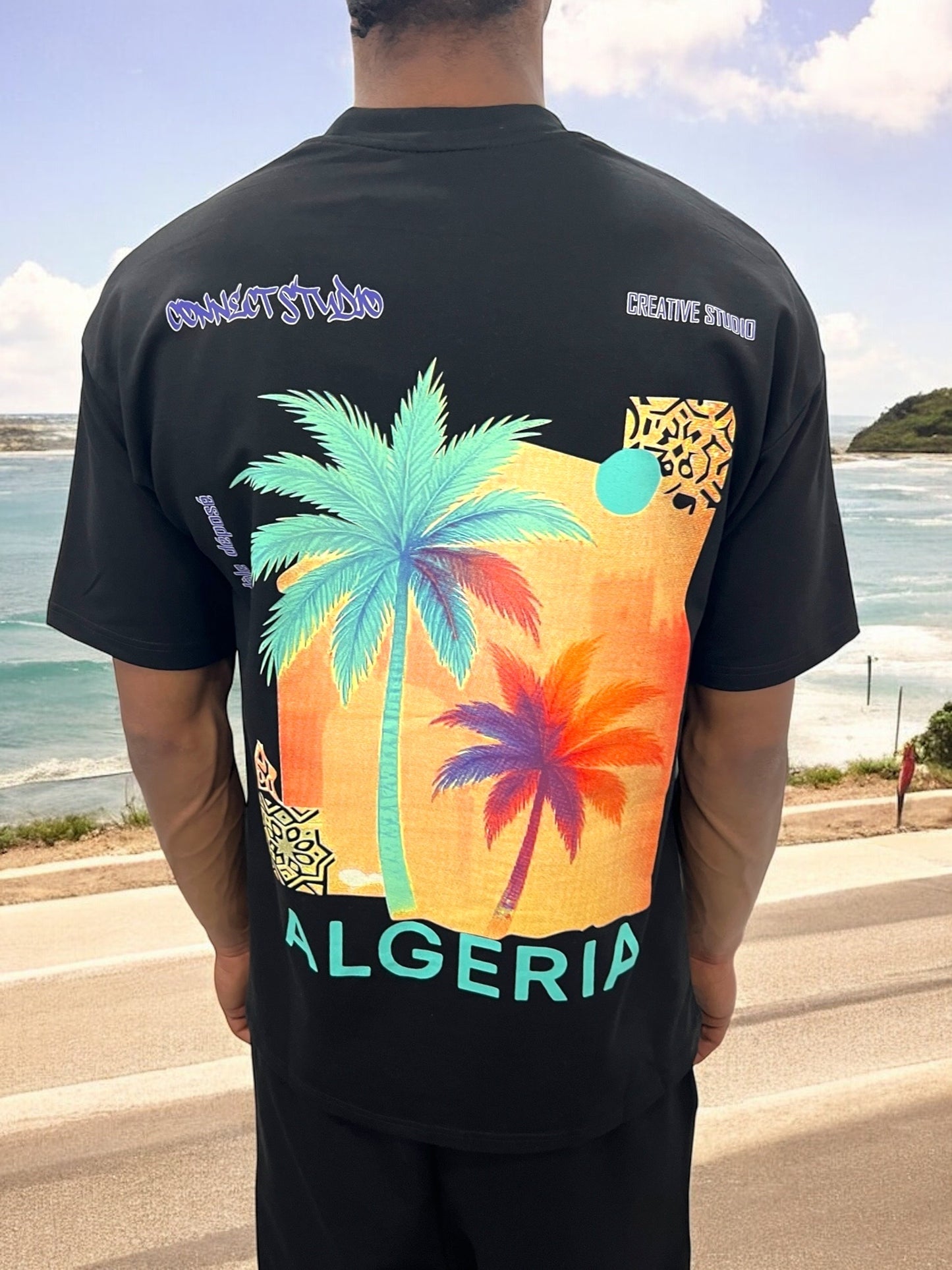 Ensemble ALGERIA Tropical – T-shirt + Short Unisexe (Palmiers)
- Noir