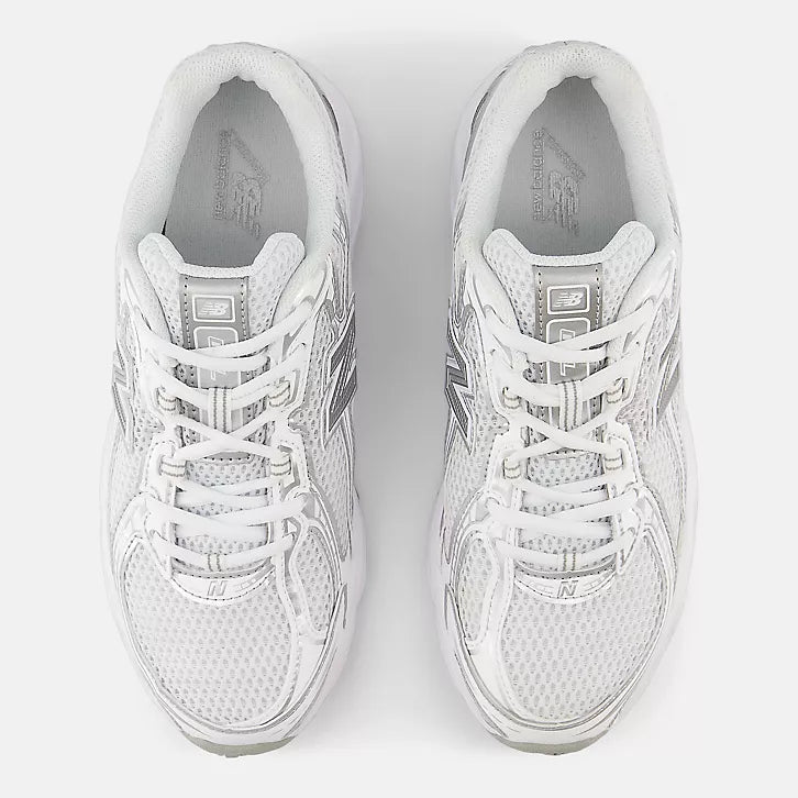 New Balance 740 White et Silver Metallic et Reflection