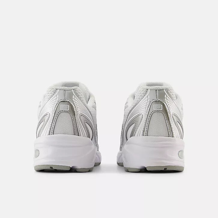 New Balance 740 White et Silver Metallic et Reflection