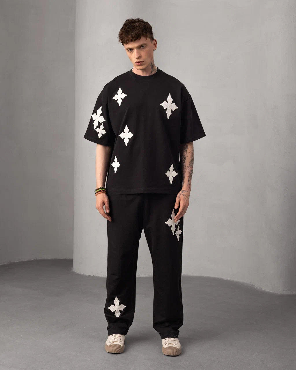 Ensemble Oversize Brodé – Patch Croix Blanches (Noir)